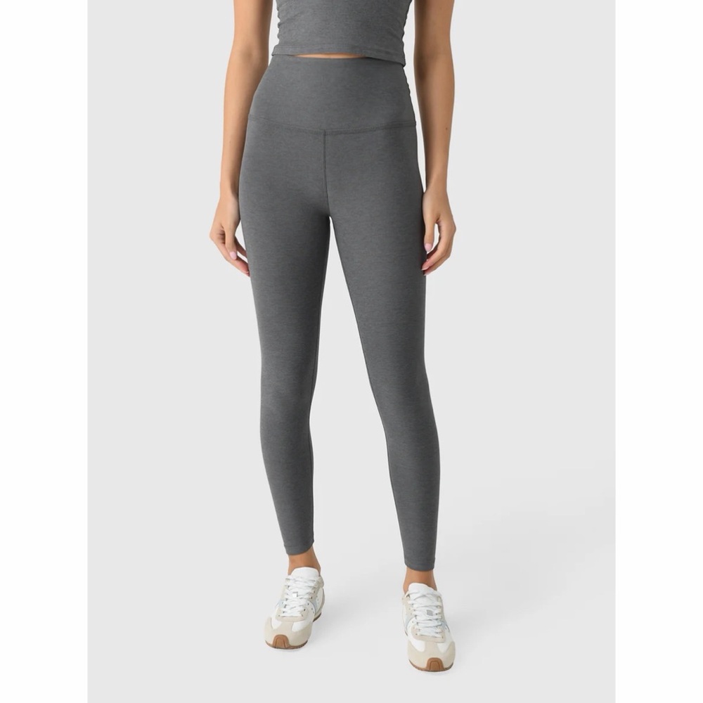 $97 Beyond yoga caught in the midi true grey heather leggings small